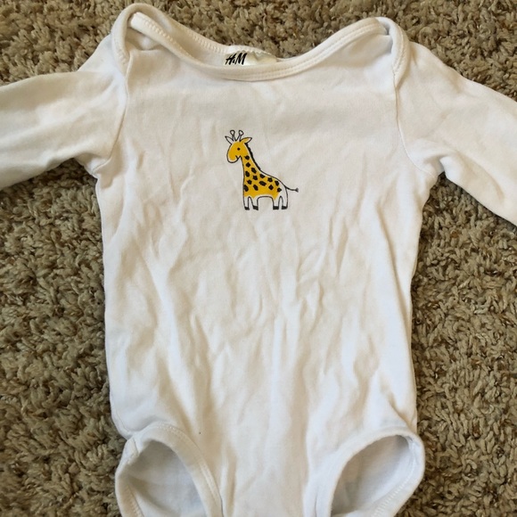 h&m baby onesie